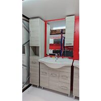 Set Baza cu doua usi, trei sertare si lavoar ceramic, 85 cm, si Oglinda cu dulapior, priza cu intrerupator si spoturi LED