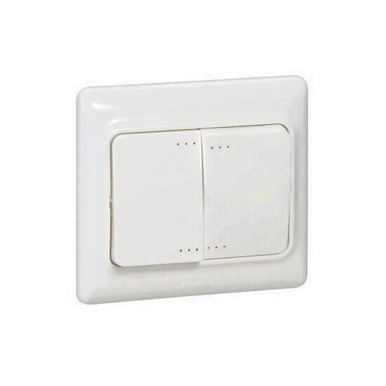 Intrerupator dublu 10A alb Kaptika Legrand 782102